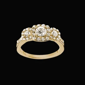 Diamant ring med tre rosetter*P. Hertz Online