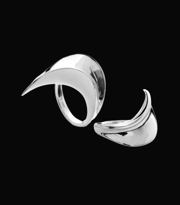 Exclusively by Helle Damkjær*P. Hertz Sale