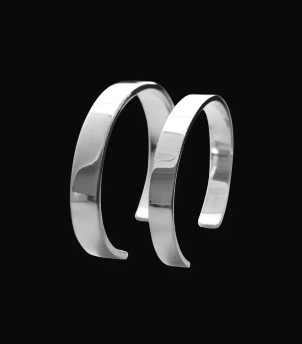 Massivt Strata armbånd*P. Hertz Outlet