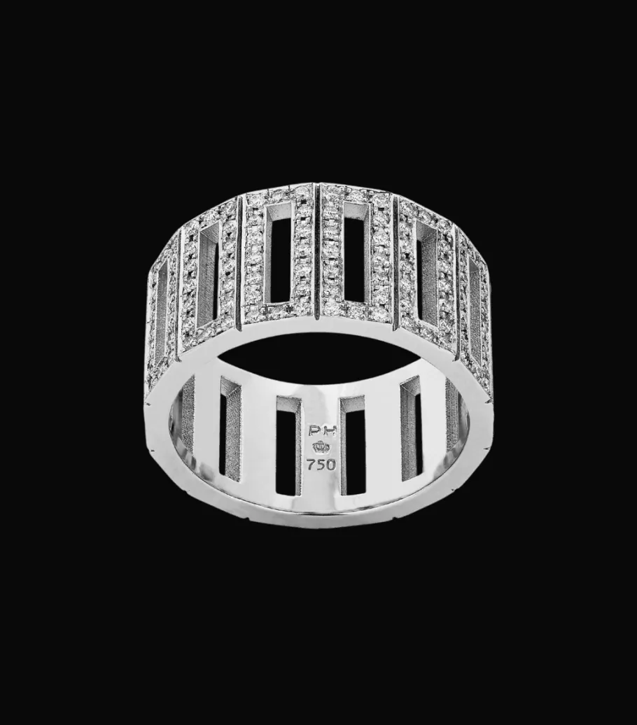 strata_pav_ring_3.webp Strata Pavé ring*P. Hertz Online